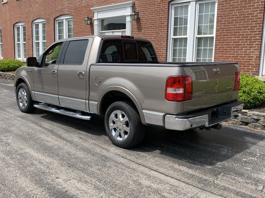 2006 Lincoln Mark LT - Image 3 of 8