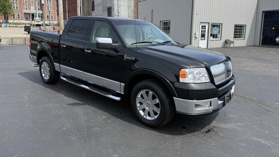 2006 Lincoln Mark LT - Image 5 of 8