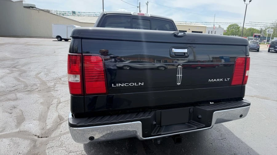 2006 Lincoln Mark LT - Image 4 of 8