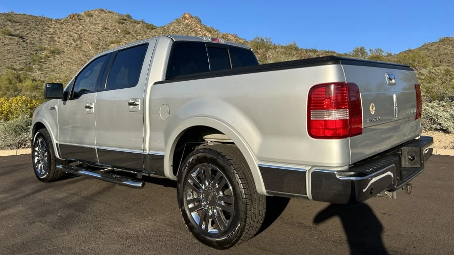 2006 Lincoln Mark LT - Image 4 of 16