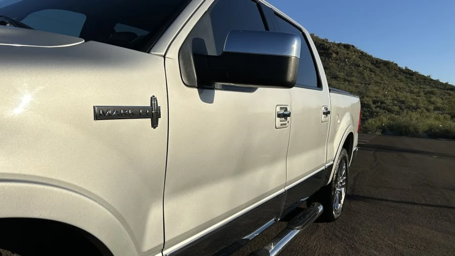 2006 Lincoln Mark LT - Image 6 of 16