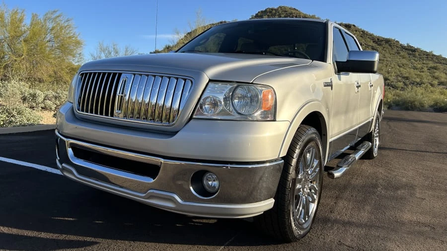 2006 Lincoln Mark LT - Image 7 of 16