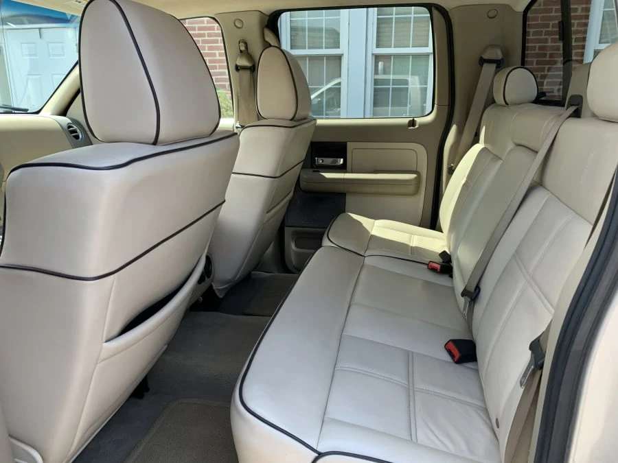 2006 Lincoln Mark LT - Image 5 of 8