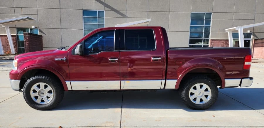 2006 Lincoln Mark LT - Image 2 of 28