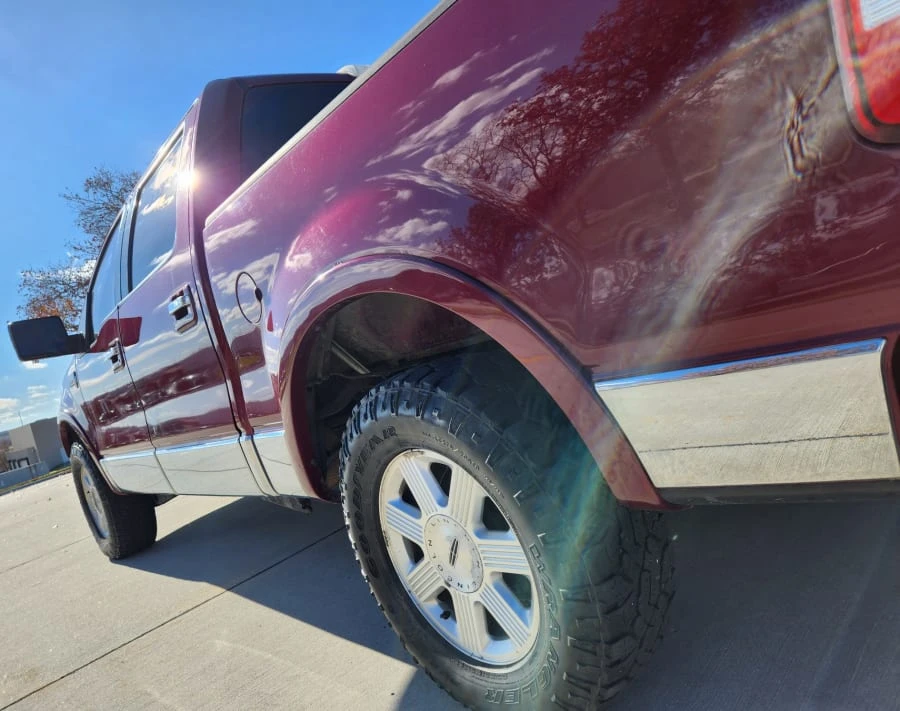2006 Lincoln Mark LT - Image 11 of 28