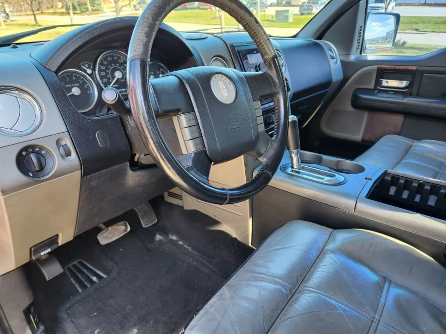 2006 Lincoln Mark LT - Image 16 of 28