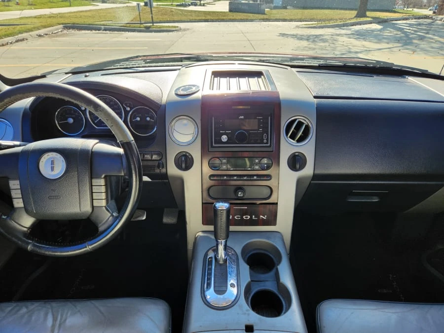 2006 Lincoln Mark LT - Image 19 of 28