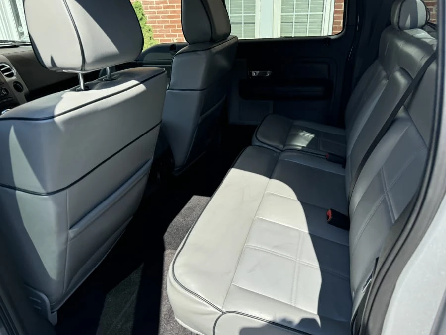 2006 Lincoln Mark LT - Image 7 of 9