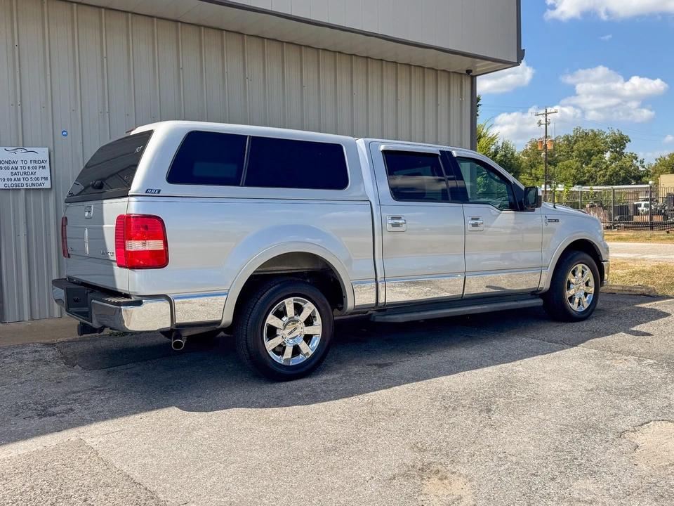 2006 Lincoln Mark LT - Image 9 of 21