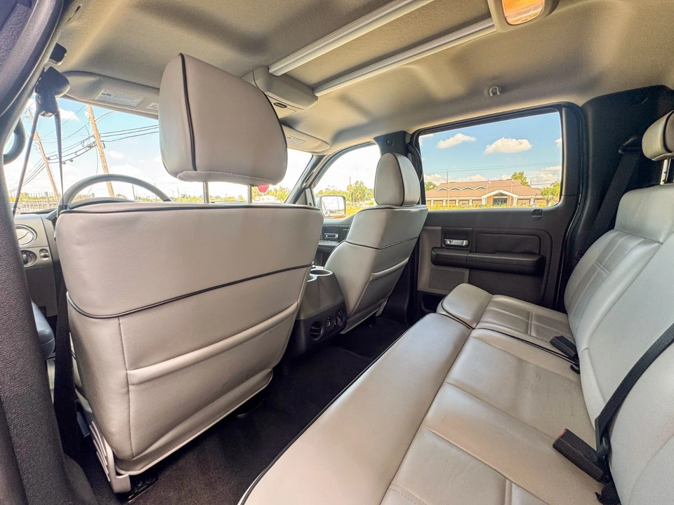 2006 Lincoln Mark LT - Image 14 of 21