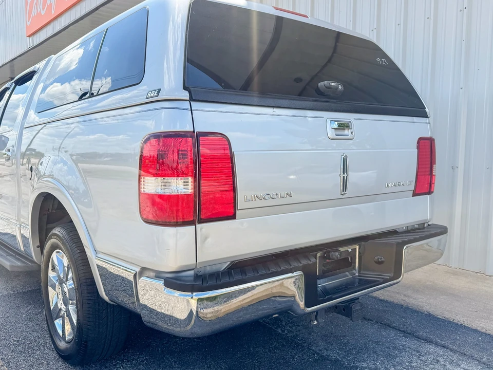 2006 Lincoln Mark LT - Image 4 of 21
