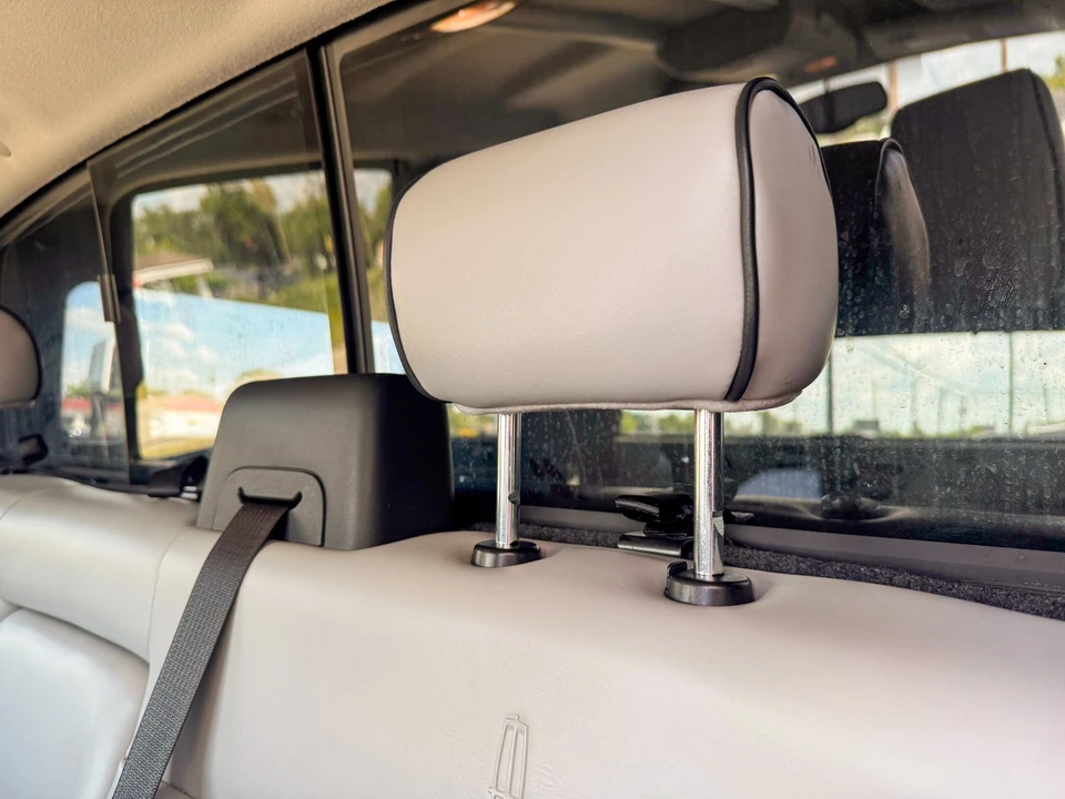 2006 Lincoln Mark LT - Image 13 of 21