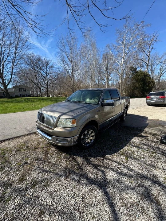 2006 Lincoln Mark LT - Image 16 of 21