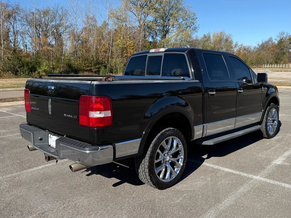 2006 Lincoln Mark LT - Image 3 of 12