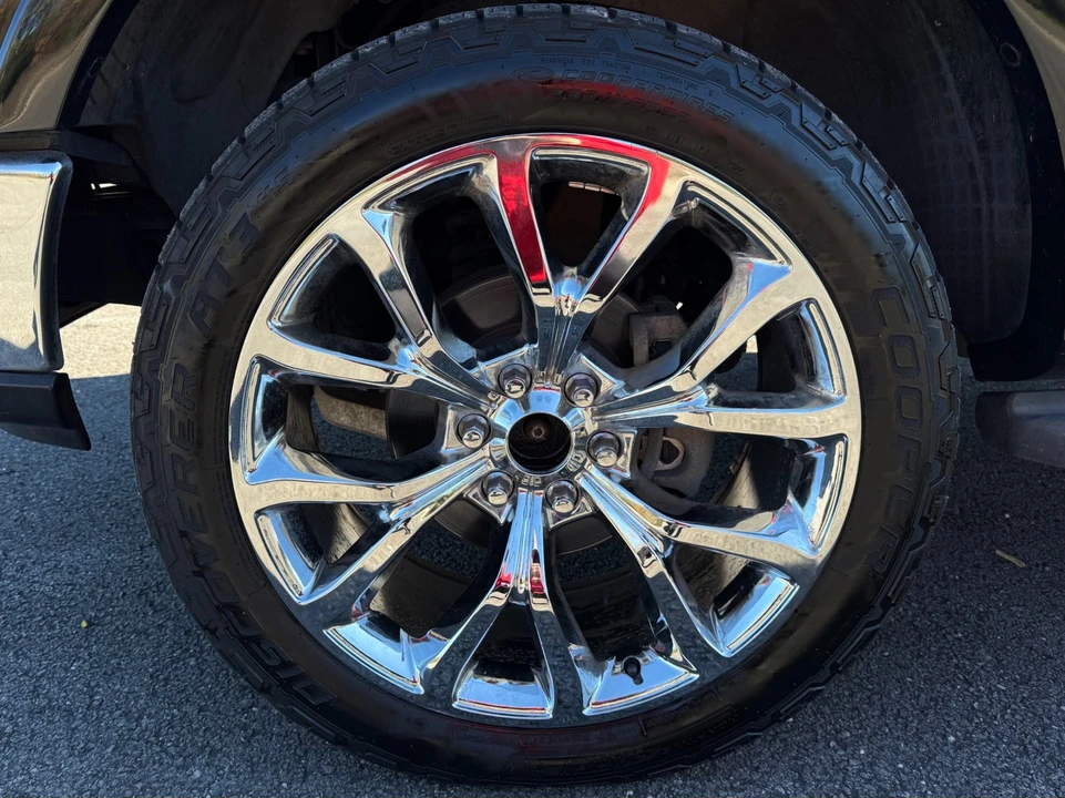 2006 Lincoln Mark LT - Image 11 of 12