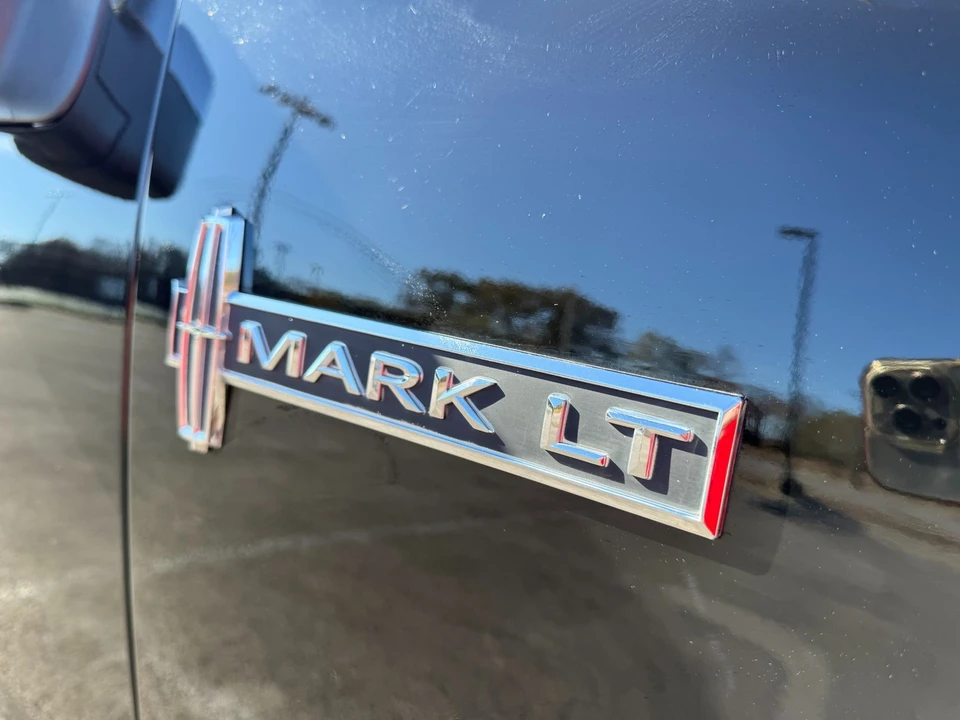 2006 Lincoln Mark LT - Image 13 of 17