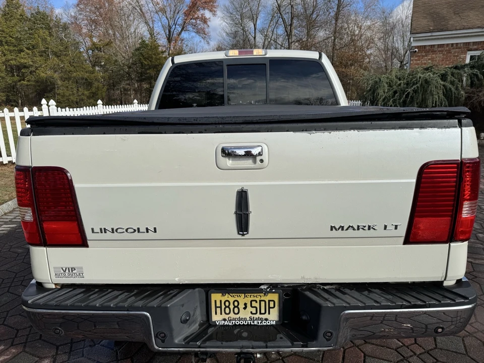 2006 Lincoln Mark LT - Image 6 of 20
