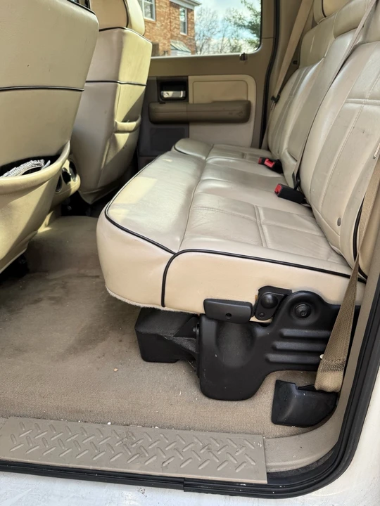 2006 Lincoln Mark LT - Image 16 of 20