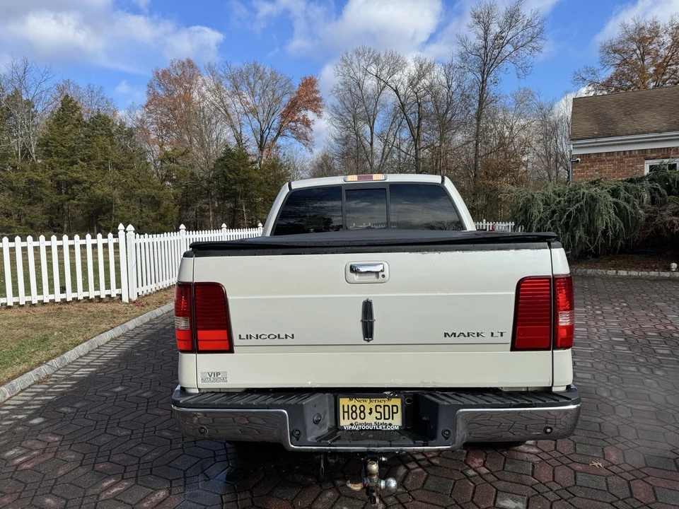 2006 Lincoln Mark LT - Image 5 of 20