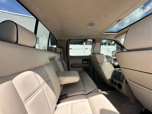 2006 Lincoln Mark LT - Image 9 of 12