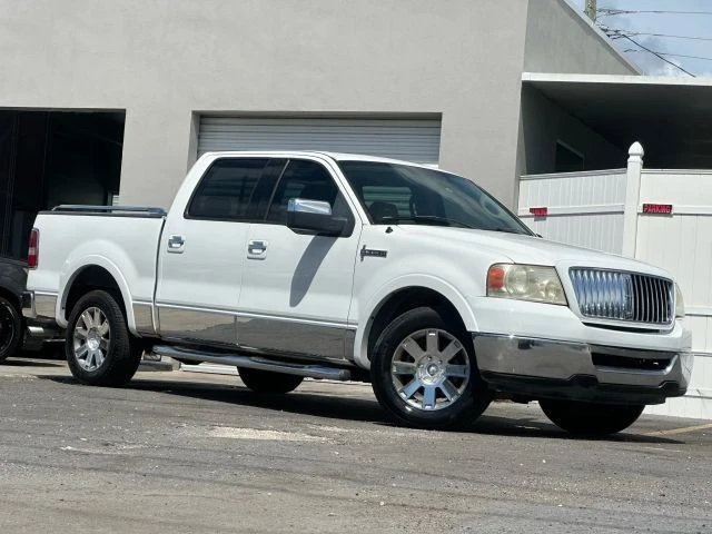 2006 Lincoln Mark LT - Image 6 of 12
