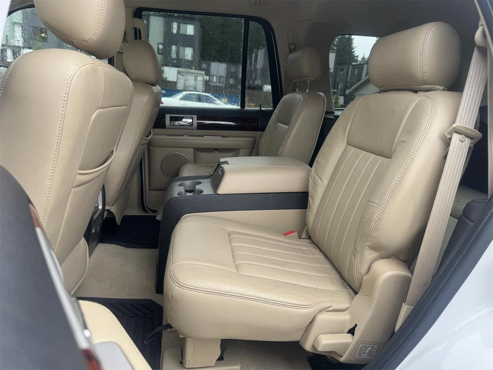 2006 Lincoln Navigator 2nd Gen - Image 23 of 31