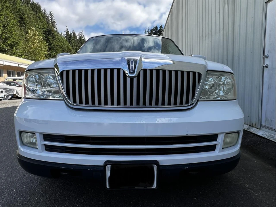 2006 Lincoln Navigator 2nd Gen - Image 11 of 31