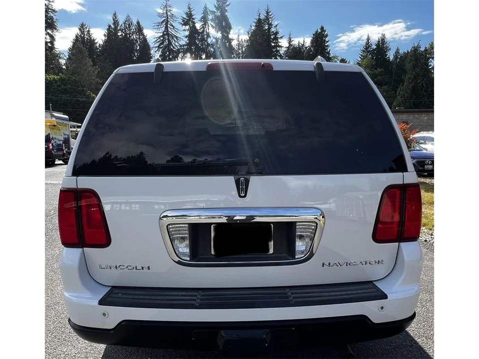 2006 Lincoln Navigator 2nd Gen - Image 5 of 31