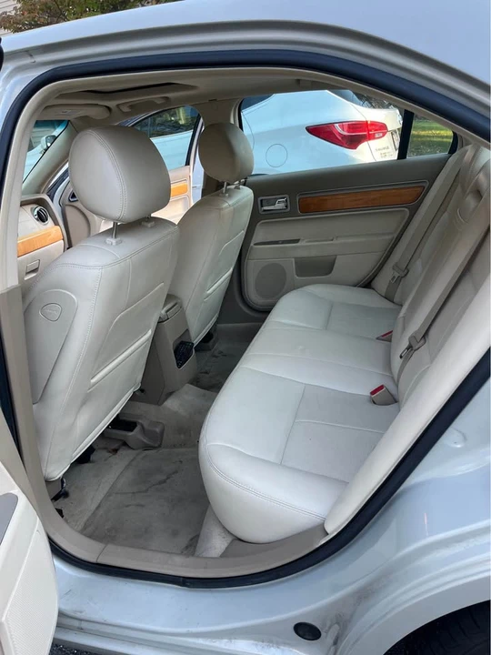 2006 Lincoln MKZ - Image 7 of 11