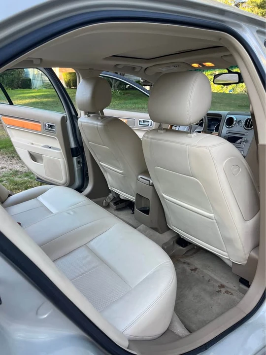 2006 Lincoln MKZ - Image 8 of 11