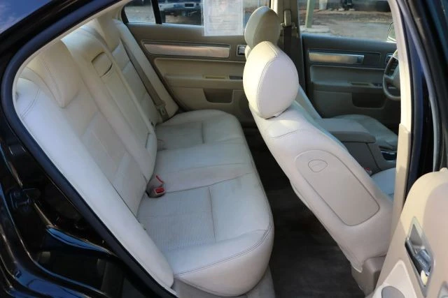 2006 Lincoln MKZ - Image 7 of 12