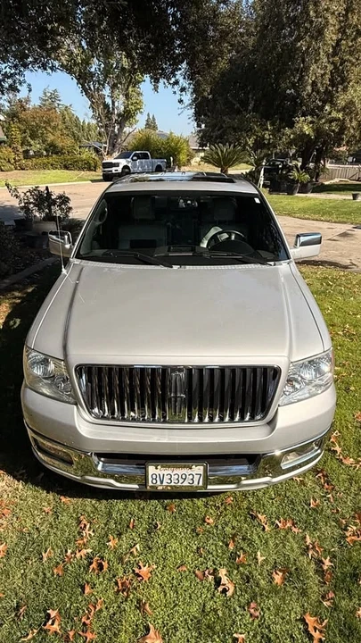2006 Lincoln Mark LT - Image 7 of 20