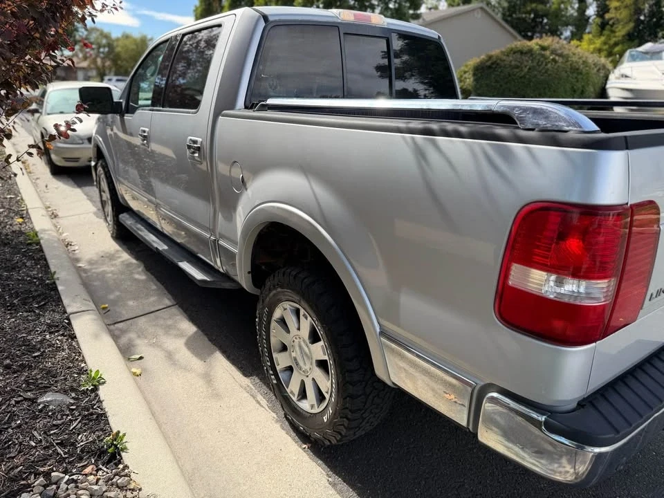 2006 Lincoln Mark LT - Image 6 of 6