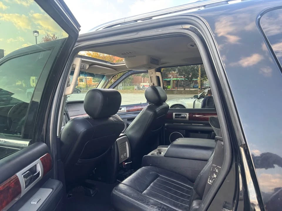 2006 Lincoln Navigator 2nd Gen - Image 6 of 13