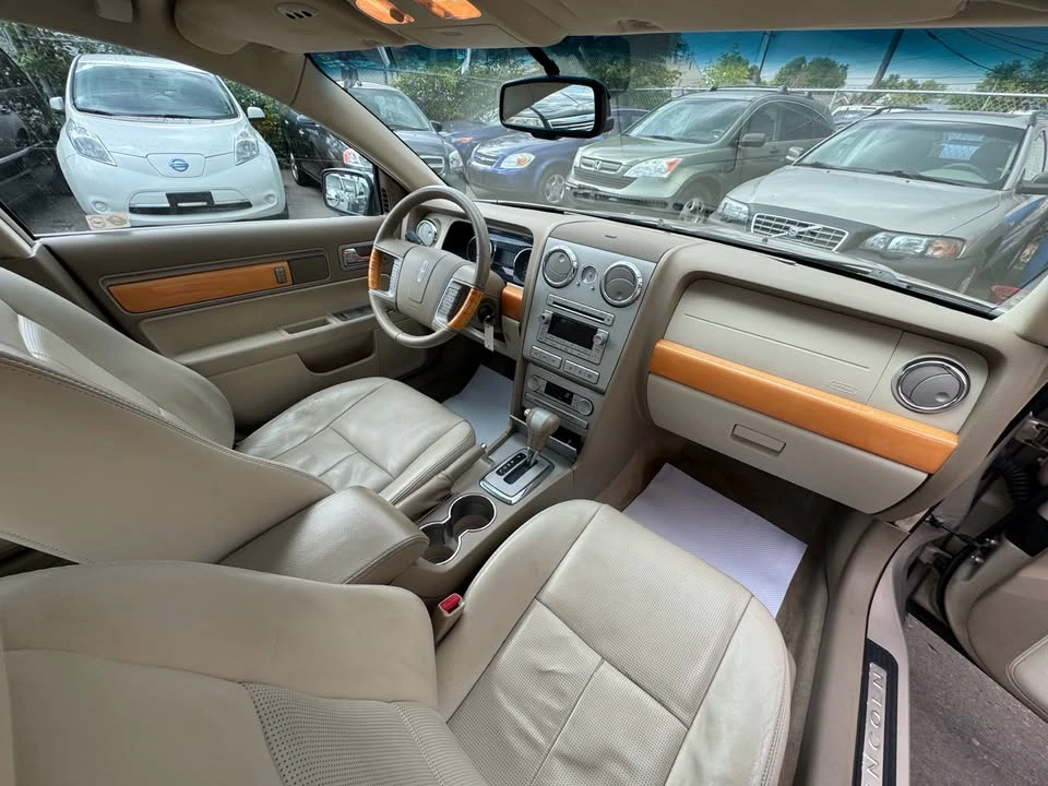 2006 Lincoln MKZ - Image 18 of 20