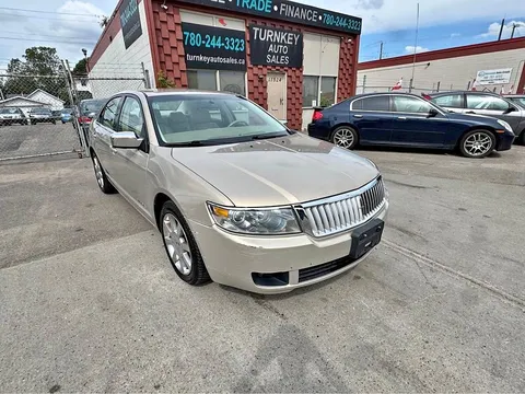 2006 Lincoln zephyr 🚗 • 177k km 📉 •leather heated/cooled seats ❄️🔥 • runs great ✅