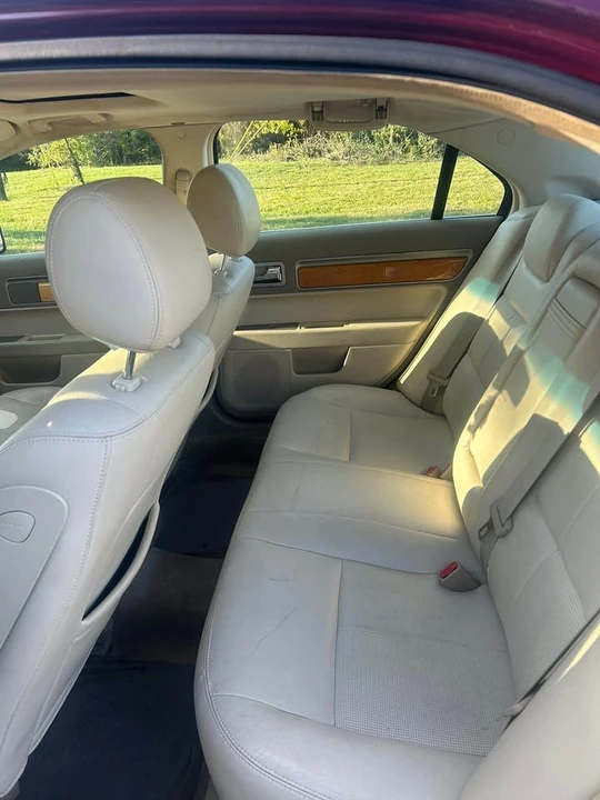 2006 Lincoln Zephyr - Image 10 of 15