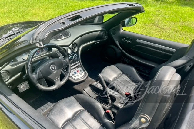 2006 Maserati Spyder - Image 3 of 17