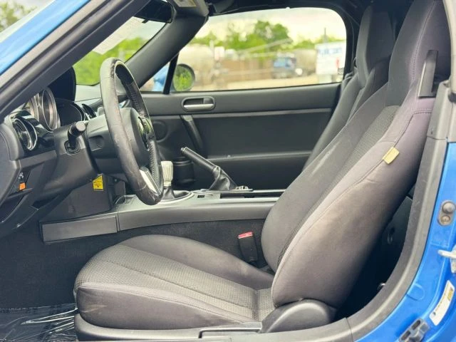 2006 Mazda NC MX-5 Miata - Image 23 of 31