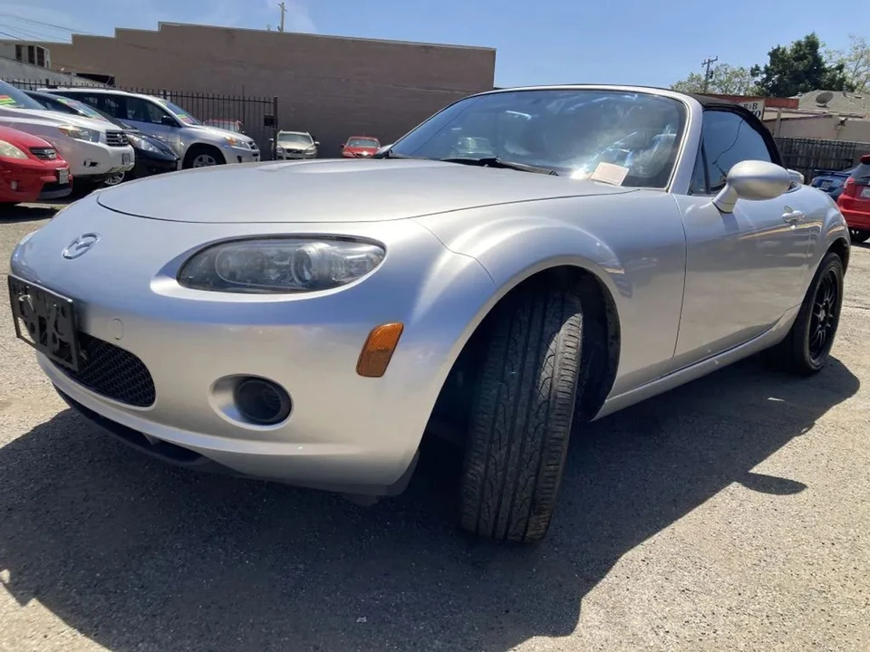 2006 Mazda NC MX-5 Miata - Image 11 of 23