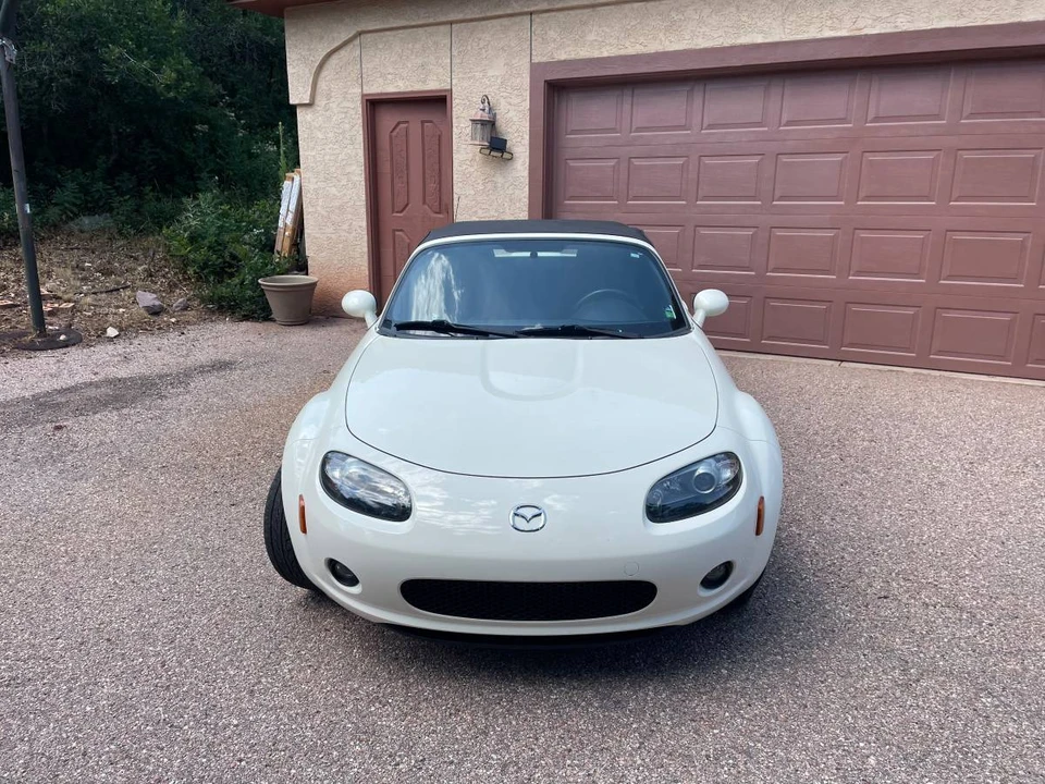2006 Mazda NC MX-5 Miata - Image 3 of 11