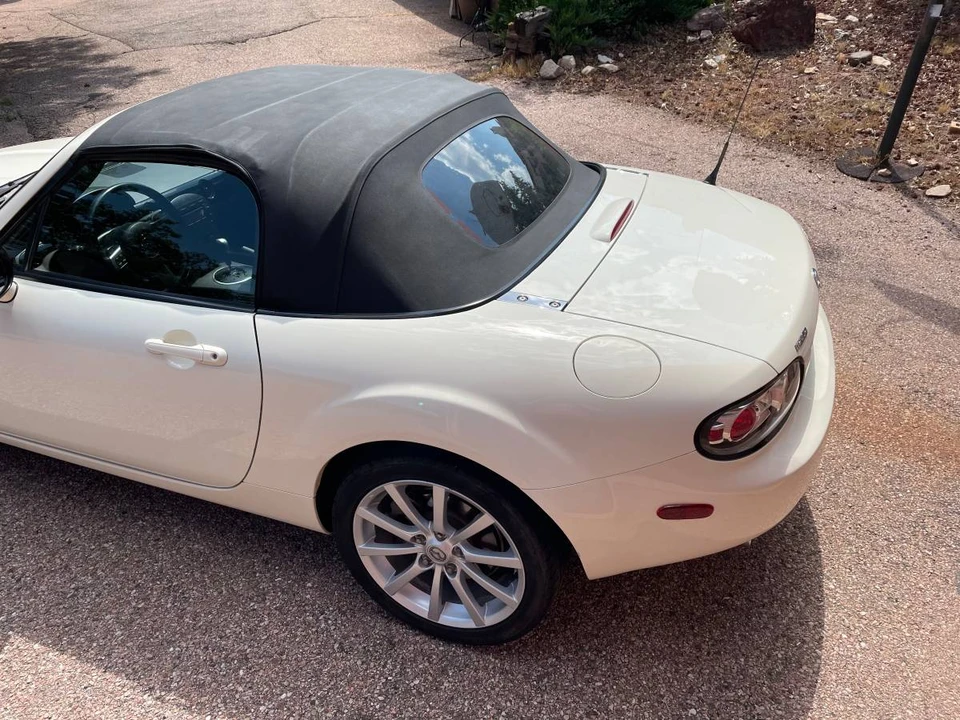 2006 Mazda NC MX-5 Miata - Image 8 of 11