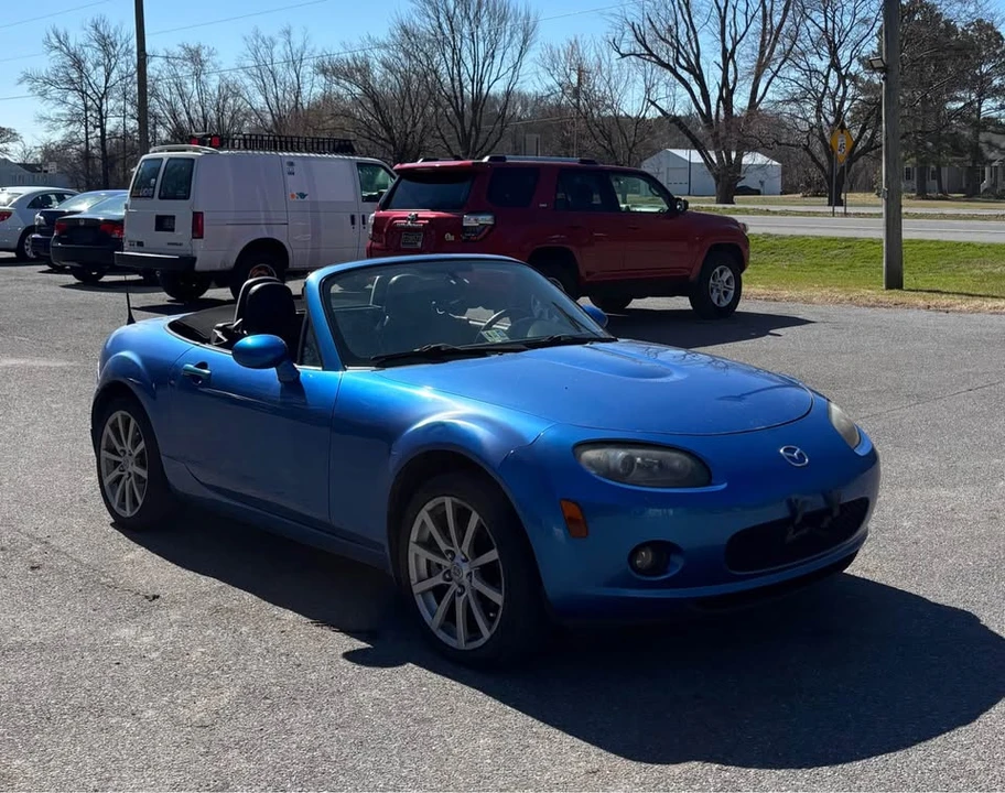 2006 Mazda NC MX-5 Miata - Image 3 of 5
