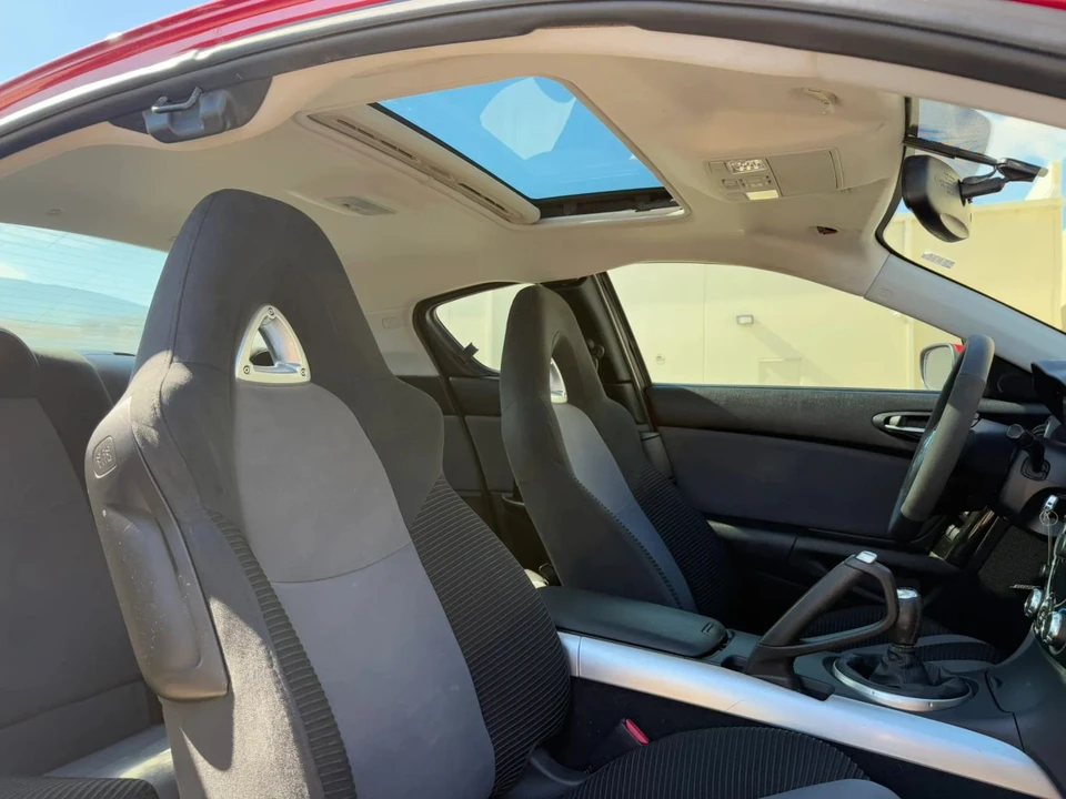 2006 Mazda RX-8 1st Gen - Image 11 of 31
