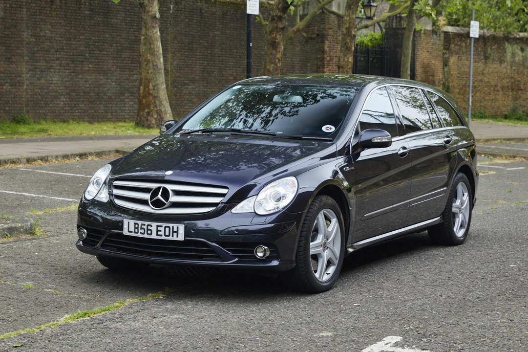 2006 Mercedes-Benz W251 R-Class - Image 2 of 31