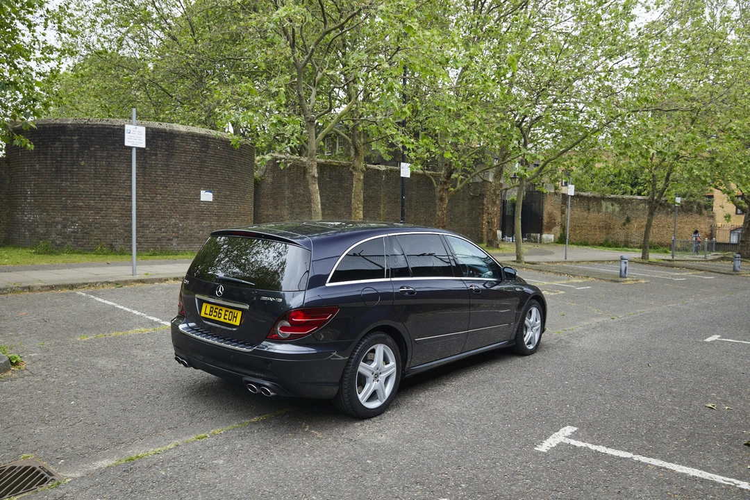 2006 Mercedes-Benz W251 R-Class - Image 10 of 31