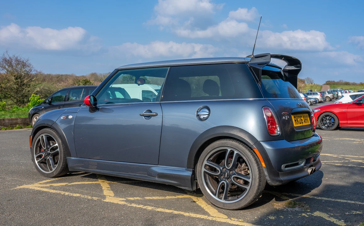2006 Mini Mini John Cooper Works 1st Gen - Image 15 of 31