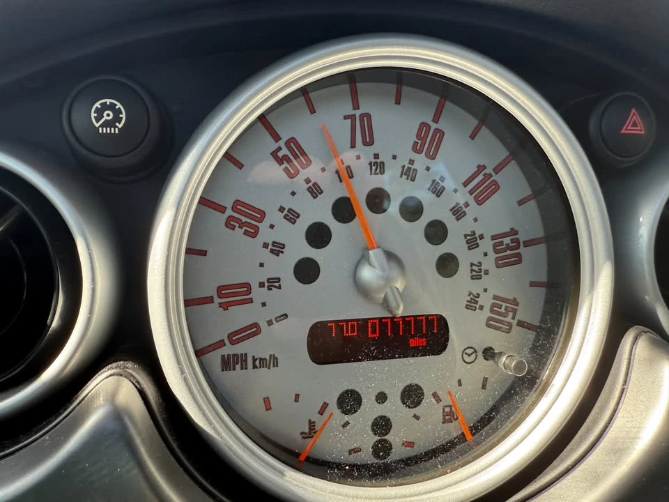 2006 Mini Mini John Cooper Works 1st Gen - Image 2 of 10