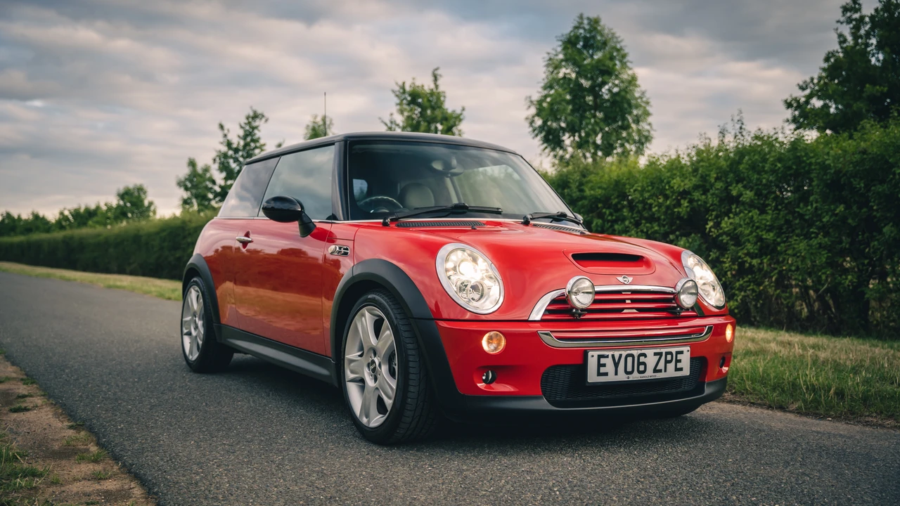2006 Mini Mini Cooper S 1st Gen - Image 10 of 31