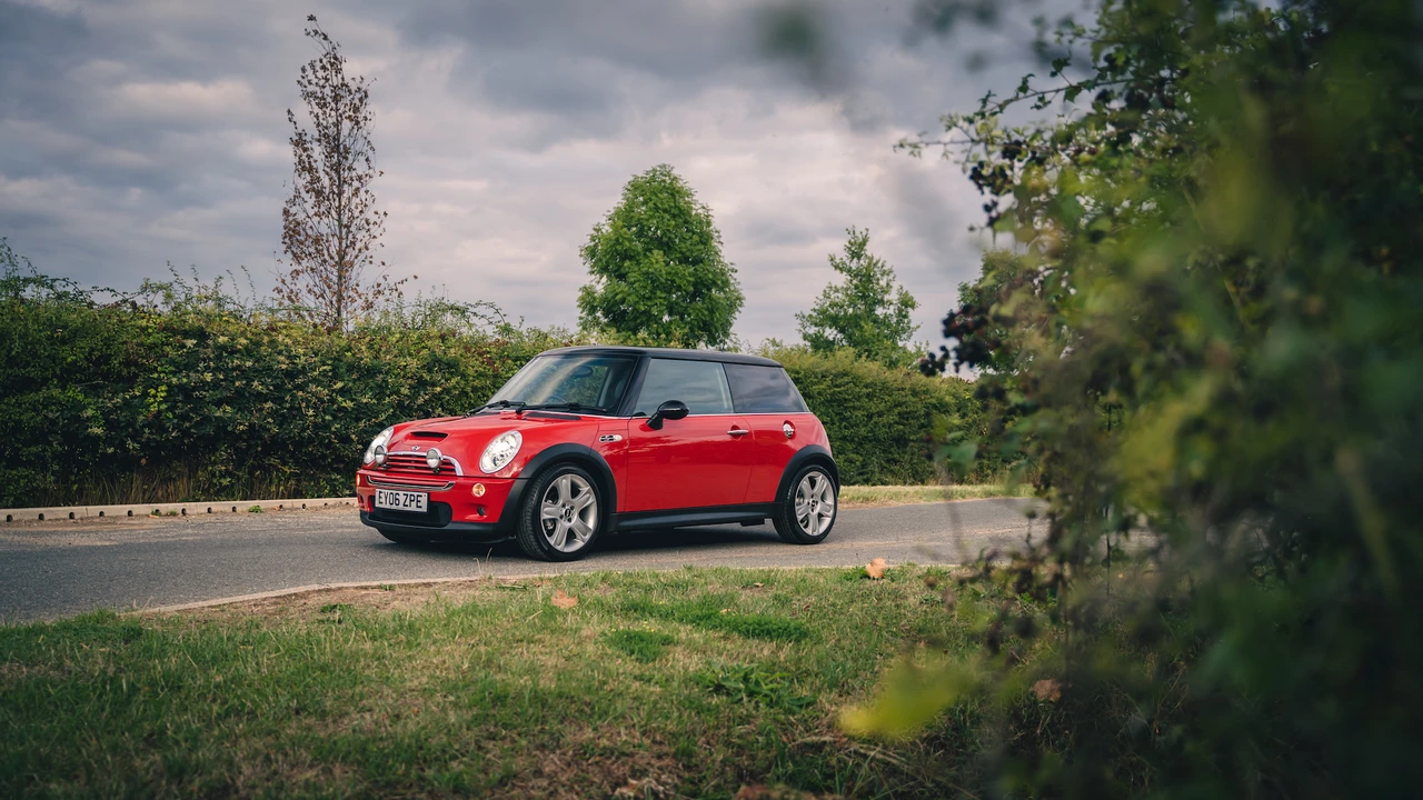 2006 Mini Mini Cooper S 1st Gen - Image 15 of 31